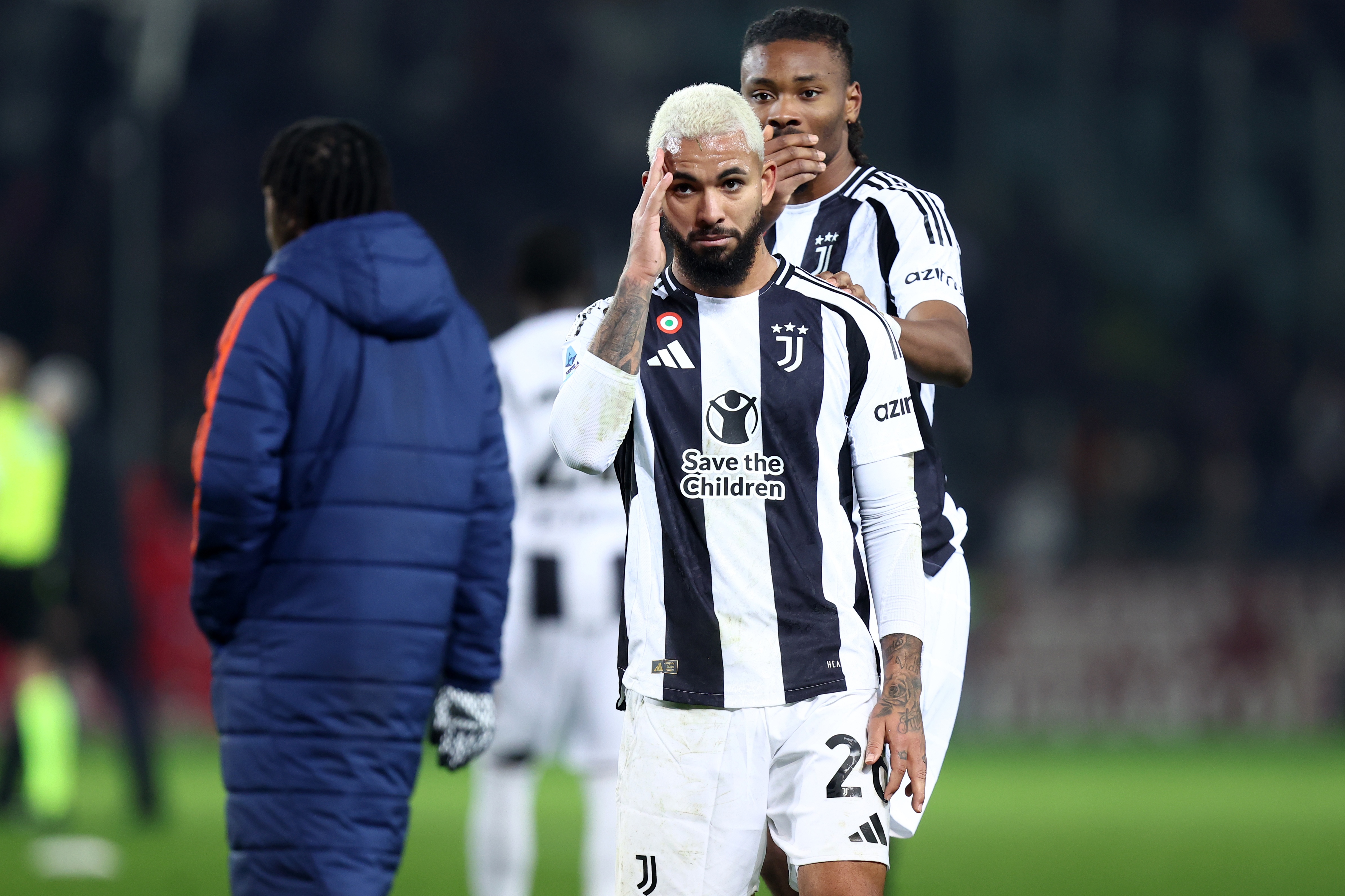 开云娱乐-尤文腾出925万薪资空间，穆阿尼成头号引援目标